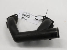 Laden Sie das Bild in den Galerie-Viewer, Jaguar X100 Series XK8 4.0 Wasserflansch Outlet Pipe AJ85885