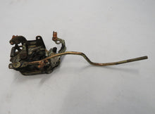 Laden Sie das Bild in den Galerie-Viewer, Mazda RX-7 FC (85-91) Türschloss Schloss Tür vorn rechts