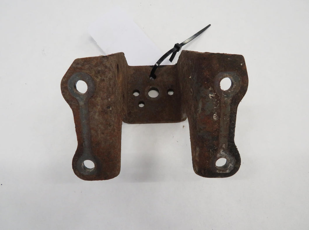 Toyota Celica TA4 RA4 1.6 (78-82) Motorhalter vorn links