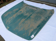 Laden Sie das Bild in den Galerie-Viewer, BMW Neue Klasse 1500 1600 1800 2000 Motorhaube Haube Grün Zierleiste