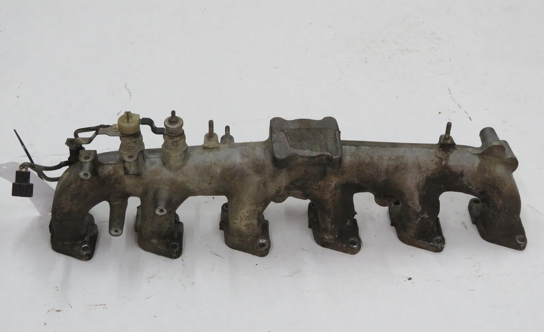 Toyota Land Cruiser HJ60 4.0 Diesel 2H Ansaugbrücke Saugrohr Ansaugkrümmer