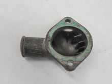 Laden Sie das Bild in den Galerie-Viewer, Subaru L-Serie Leone 1800 Deckel Thermostatgehäuse
