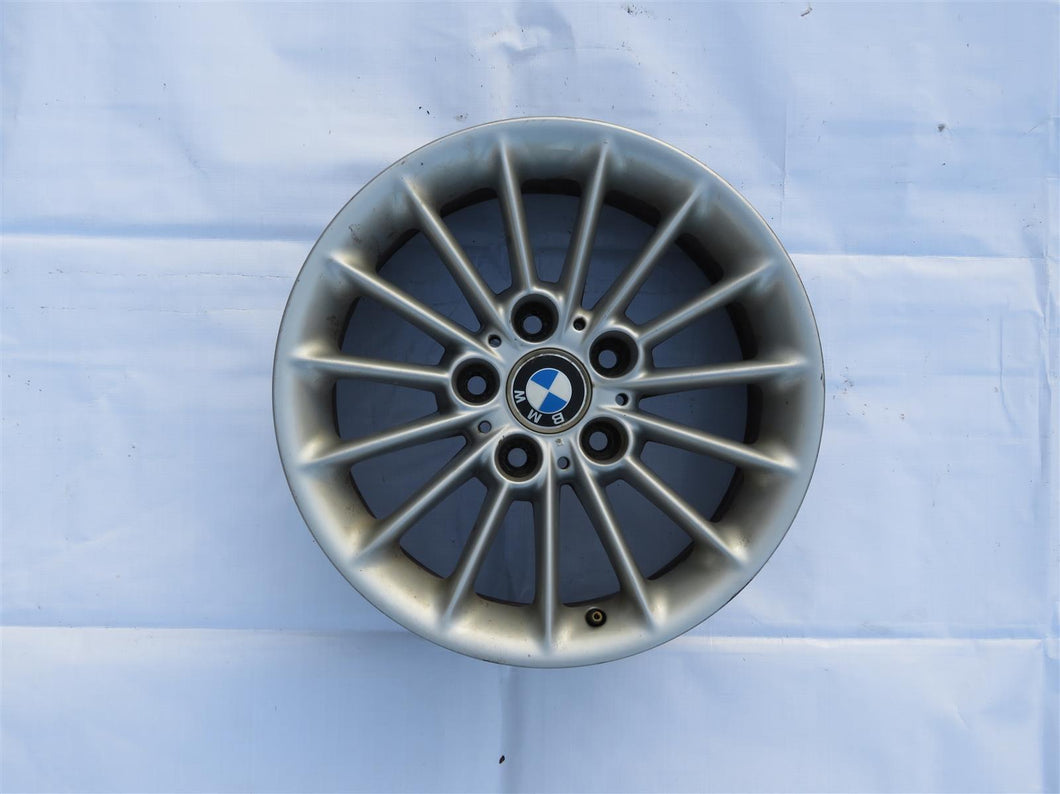 BMW E39 Alufelge 7Jx16H2 et20 Zoll BMW 1035441