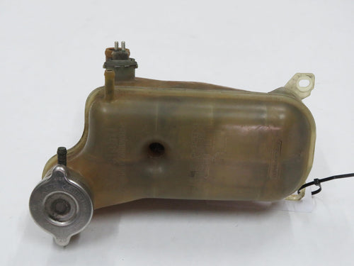 Mercedes Benz W124 Ausgleichbehälter Kühlflüssigkeitsbehälter mit Deckel 1245000649