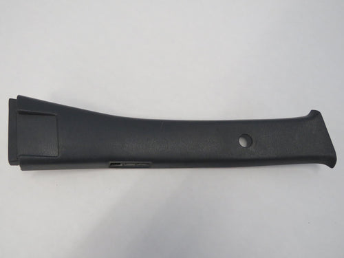 Subaru L-Serie Leone Kombi Abdeckung Innenverkleidung B-Säule rechts oben 94019GA230