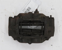 Laden Sie das Bild in den Galerie-Viewer, Toyota Land Cruiser HJ60 Bremssattel vorn rechts