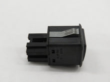Laden Sie das Bild in den Galerie-Viewer, Jaguar X100 XK8 XKR Schalter Security VALET Switch LJA2650AB
