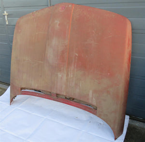 BMW E12 M5 Alpina Motorhaube rot langer Lufteinlass