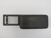 Laden Sie das Bild in den Galerie-Viewer, Mazda RX-7 FC (85-91) Mittelarmlehne Ablagefach Mittelkonsole FB0164421