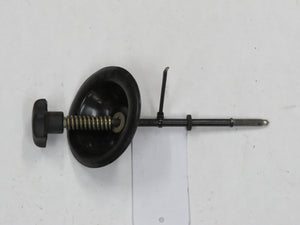 Mercedes Benz W124 Halter Reserverad Ersatzrad Befestigung Schraube