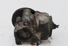Laden Sie das Bild in den Galerie-Viewer, Mercedes Benz W123 W126 W116 280E M110 Servopumpe Lenkhilfepumpe ZF 7672900424