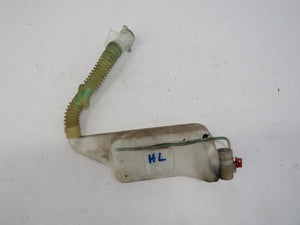 Subaru L-Serie Leone 1800 Kombi Behälter Waschwasser hinten Heckklappe mit Pumpe