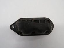 Laden Sie das Bild in den Galerie-Viewer, Toyota Celica TA4 RA4 (78-82) Gitter Lufteinlass B-Säule unten rechts 62853-14011