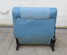 Laden Sie das Bild in den Galerie-Viewer, Simca 1301 1501 Special Beifahrersitz vorn rechts blau