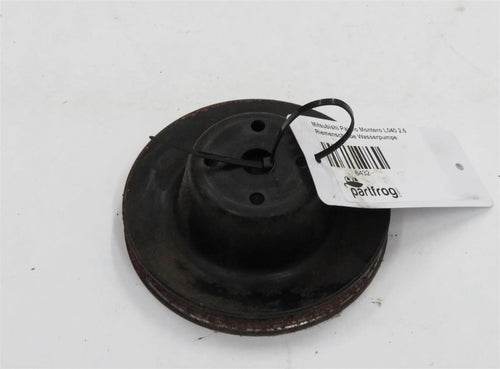 Mitsubishi Pajero Montero L040 2.6 Riemenscheibe Wasserpumpe
