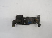 Laden Sie das Bild in den Galerie-Viewer, Mazda RX-7 FC (85-91) Türöffner innen Tür vorn links