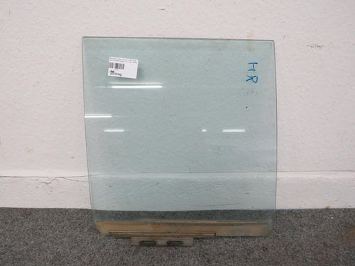 Mitsubishi Pajero Montero L040 Lang Glas Scheibe Fenster Tür hinten rechts