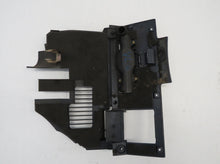 Laden Sie das Bild in den Galerie-Viewer, Subaru L-Serie Leone 1800 Abdeckung unter Lenkrad Armaturenbrett links 66158GA020