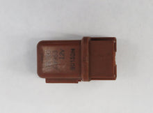 Laden Sie das Bild in den Galerie-Viewer, Nissan 300ZX Z31 Relais braun 25230C9963