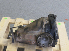 Laden Sie das Bild in den Galerie-Viewer, Mercedes Benz W124 S124 300D Automatik Differential mit ABS 3.07
