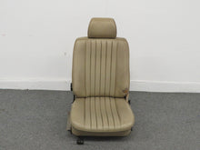 Laden Sie das Bild in den Galerie-Viewer, Mercedes Benz W124 Sitz Fahrersitz links MB-Tex beige