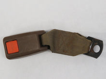 Laden Sie das Bild in den Galerie-Viewer, Nissan 300ZX Z31 Gurtschloss Sicherheitsgurt Anschnallgurt hinten