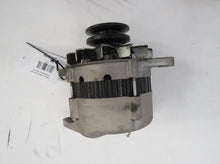 Laden Sie das Bild in den Galerie-Viewer, Subaru L-Serie Leone 1800 Lichtmaschine Generator