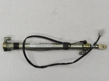Laden Sie das Bild in den Galerie-Viewer, Jaguar X100 XKR XK8 Cabrio Hydraulikzylinder Verdeck rechts Hood lift cylinder HJA8254CC