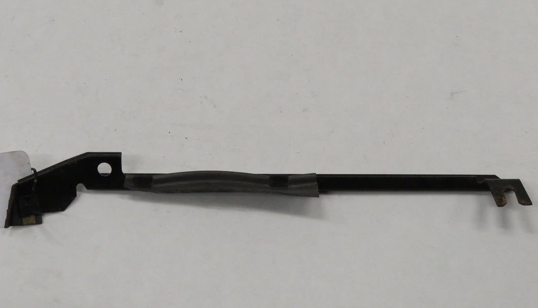 Jaguar X100 XKR XK8 Dichtungshalter hinten innen links LH Seal Carrier HJA5673AB