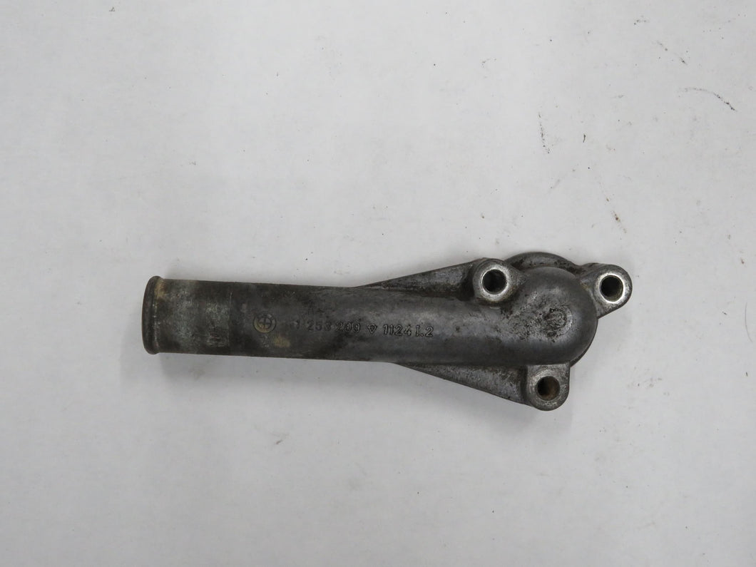BMW E28 E23 E24 M30 Wasseranschluss Fitting 1253209