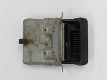 Laden Sie das Bild in den Galerie-Viewer, Toyota Land Cruiser HJ60 Ascher Aschenbecher vorn 74102-20050