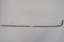 Laden Sie das Bild in den Galerie-Viewer, BMW E3 Zierleiste Stoßleiste Chromleiste Kotflügel Seitenwand hinten links