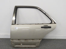 Laden Sie das Bild in den Galerie-Viewer, Mercedes Benz W140 S-Klasse Tür hinten links kurz