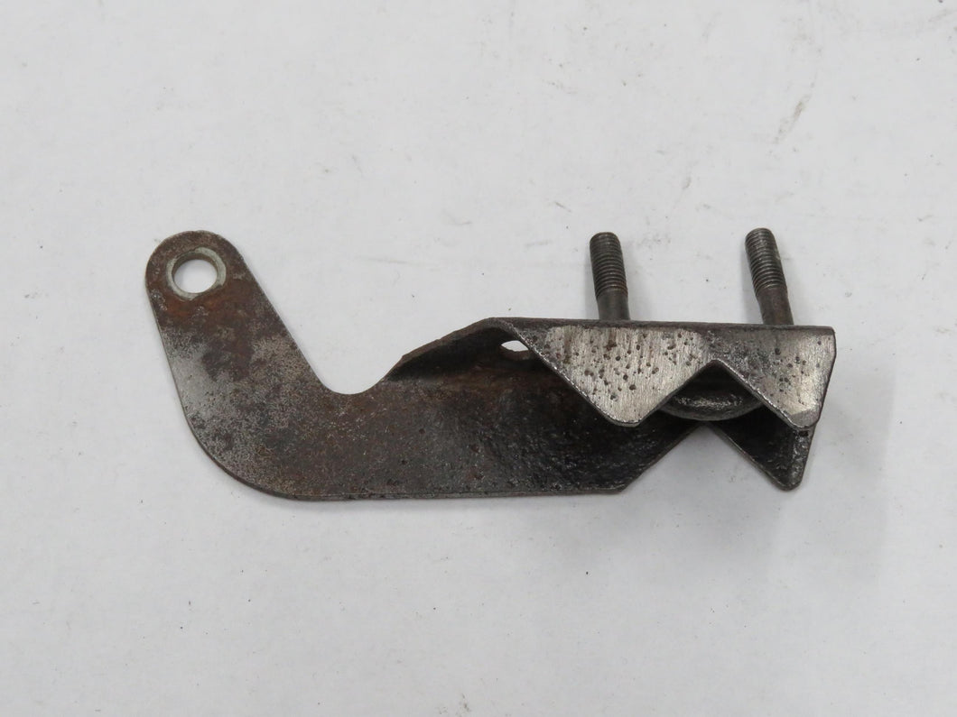 Mercedes Benz W124 Halter Niveausensor Niveauregulierung Niveauregler