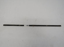 Laden Sie das Bild in den Galerie-Viewer, BMW E3 Zierleiste Stoßleiste Tür hinten links