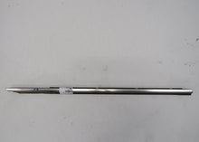 Laden Sie das Bild in den Galerie-Viewer, Mercedes Benz W140 S-Klasse Zierleiste Chrom Fensterdichtung Tür vorne rechts