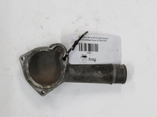 Laden Sie das Bild in den Galerie-Viewer, Mercedes Benz W123 240D Deckel Thermostatgehäuse 6172031474