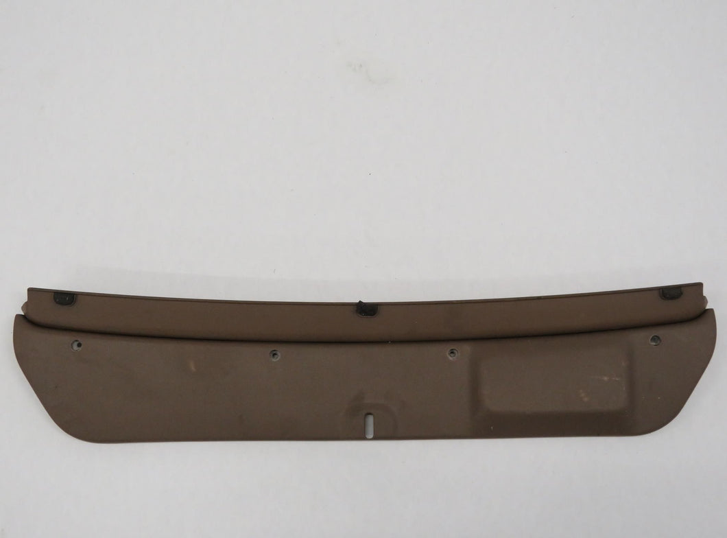 Nissan 300ZX Z31 Verkleidung Heckklappe Heckdeckel innen unten braun