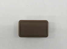 Laden Sie das Bild in den Galerie-Viewer, Nissan 300ZX Z31 Blindkappe Schalter Abdeckung Mittelkonsole 96916-01P00
