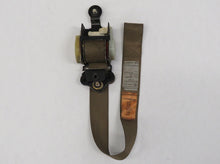 Laden Sie das Bild in den Galerie-Viewer, Nissan 300ZX Z31 Sicherheitsgurt Anschnallgurt vorn rechts