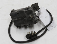 Laden Sie das Bild in den Galerie-Viewer, Mercedes Benz W124 S124 Tempomat Stellmotor 0025458632