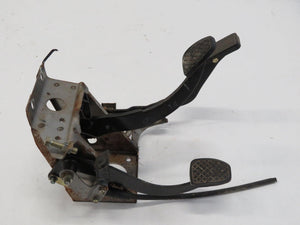 Subaru L-Serie Leone 1800 Pedalerie Bremspedal Kupplungspedal Gaspedal