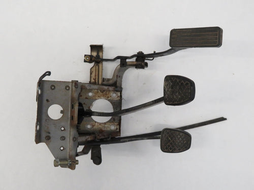 Subaru L-Serie Leone 1800 Pedalerie Bremspedal Kupplungspedal Gaspedal