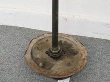 Laden Sie das Bild in den Galerie-Viewer, Simca 1301 1501 Special Radnabe Antriebswelle hinten