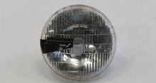 Laden Sie das Bild in den Galerie-Viewer, Jaguar XJ6 XJ12 Serie 2 Scheinwerfer Lucas Sealed Beam