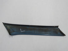 Laden Sie das Bild in den Galerie-Viewer, Simca 1301 1501 Special Abdeckung Blende C-Säule hinten links