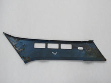 Laden Sie das Bild in den Galerie-Viewer, Simca 1301 1501 Special Abdeckung Verkleidung C-Säule hinten links