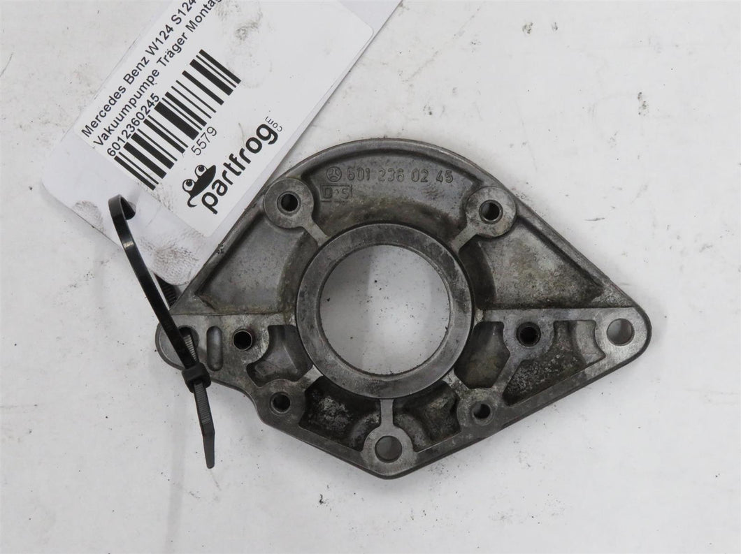 Mercedes Benz W124 S124 Vakuumpumpe Träger Montagewinkel 6012360245