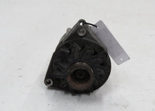 Laden Sie das Bild in den Galerie-Viewer, Mercedes Benz W124 S124 Bosch Lichtmaschine 0120489331