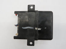 Laden Sie das Bild in den Galerie-Viewer, Nissan 300ZX Z31 Turbo Stecker Terminal Codierstecker Motorraum